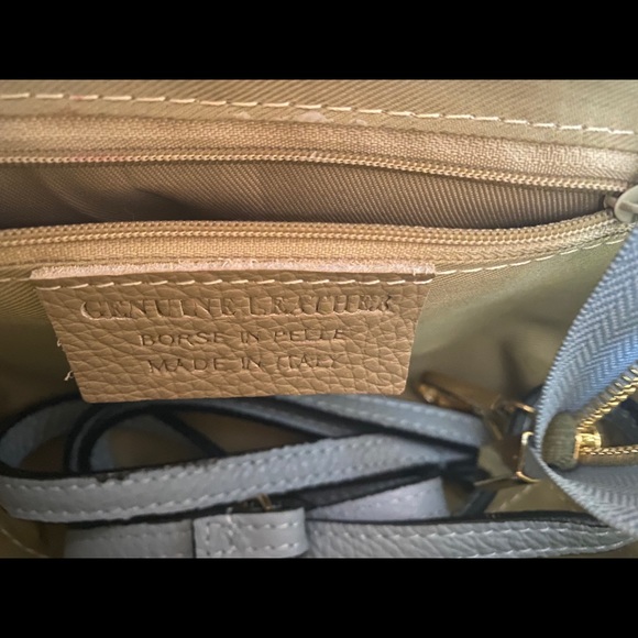 Small Rounded Custom Italian Handbag - Picture 6 of 10